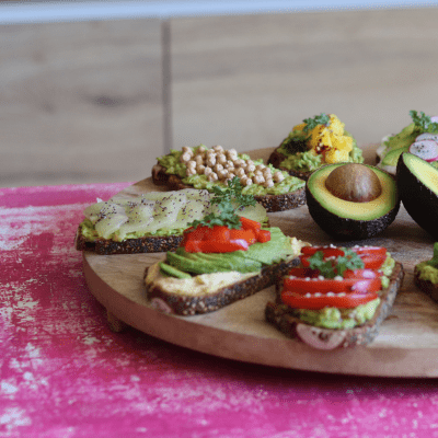 10 plantbased ideeen voor avocado op brood blog - picknick - Discovered