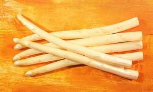 Witte asperges Discovered